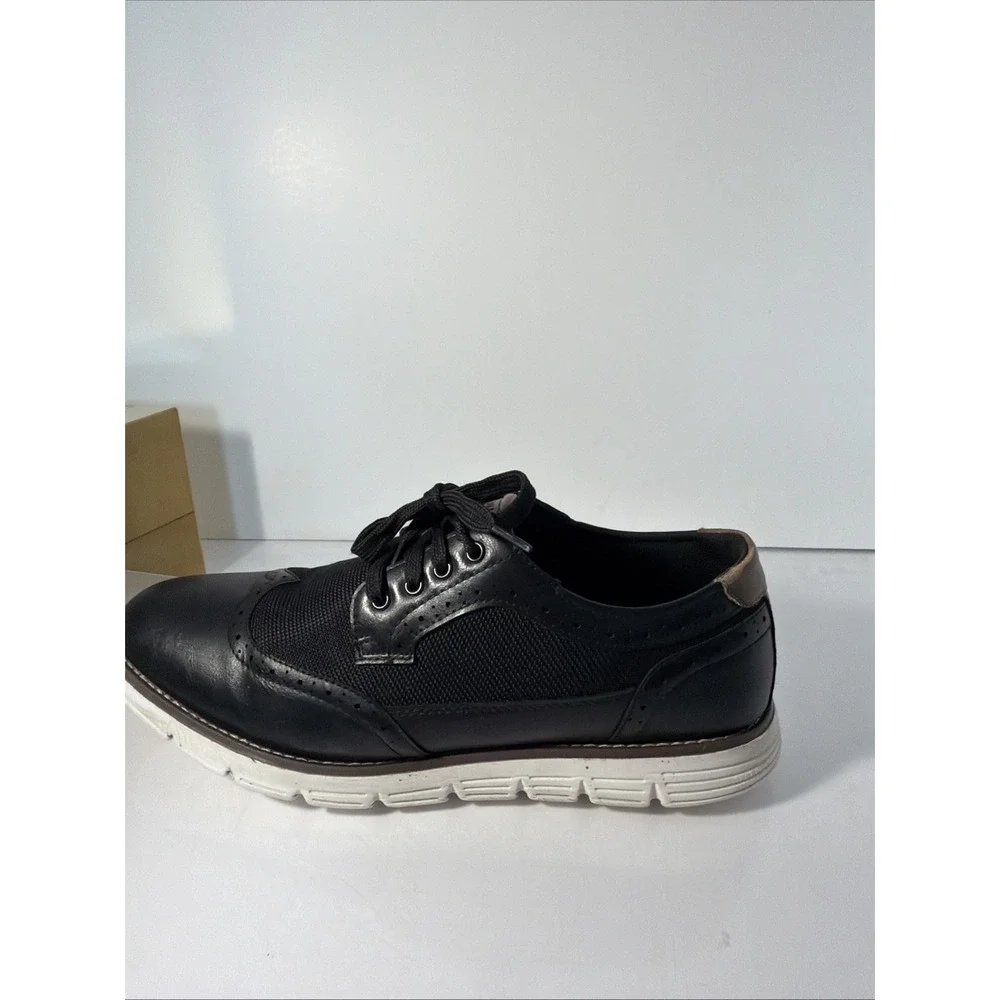 LONDON FOG Collection Mens Sneakers Oxford Style  size 11 Lace up Shoes Black